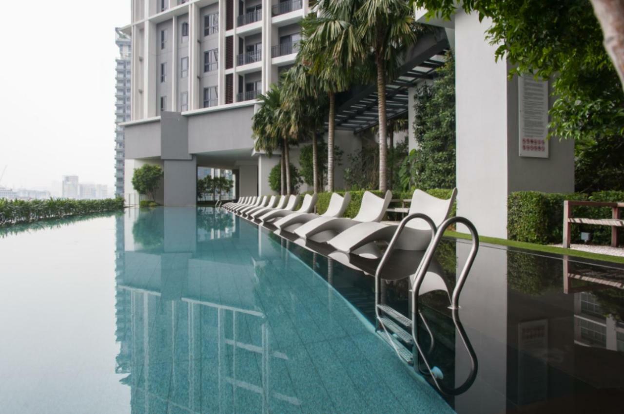 Klcc The Mews Home Kuala Lumpur Luaran gambar